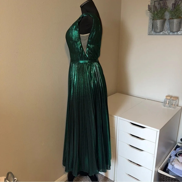 Pol Atteu Emerald Green Dress size 4 - Picture 3 of 16